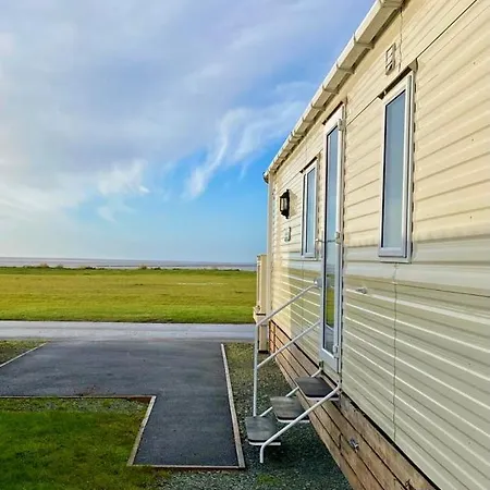Ocean Edge Holiday Park Family Holiday Home With Spectacular Sea Views Heysham Exterior photo