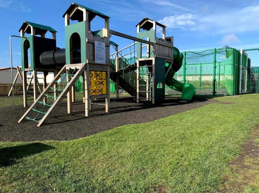 Ocean Edge Family With Spectacular Sea Views Holiday home Heysham